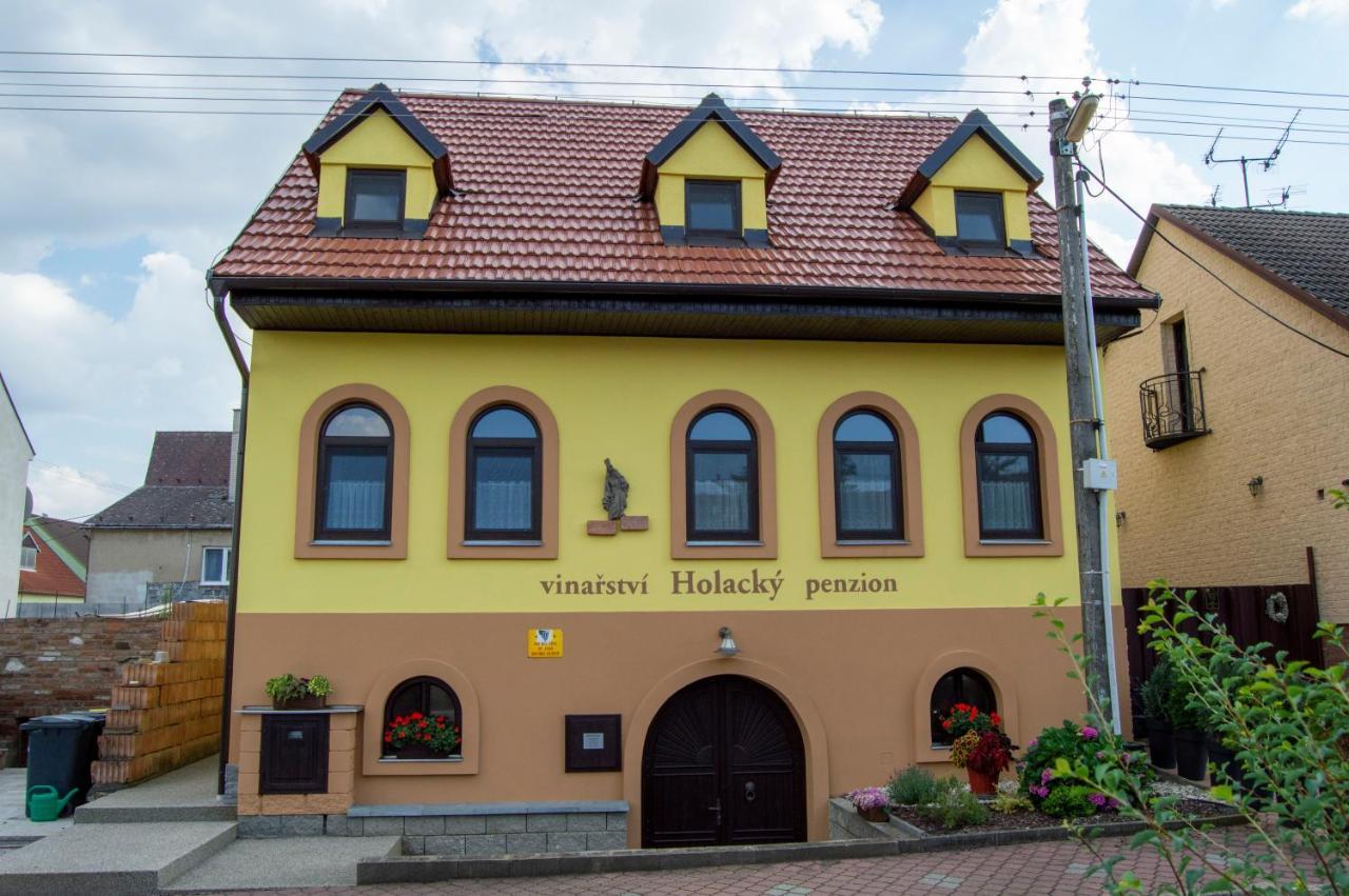 Penzion Holacky Dolní Dunajovice Exteriör bild